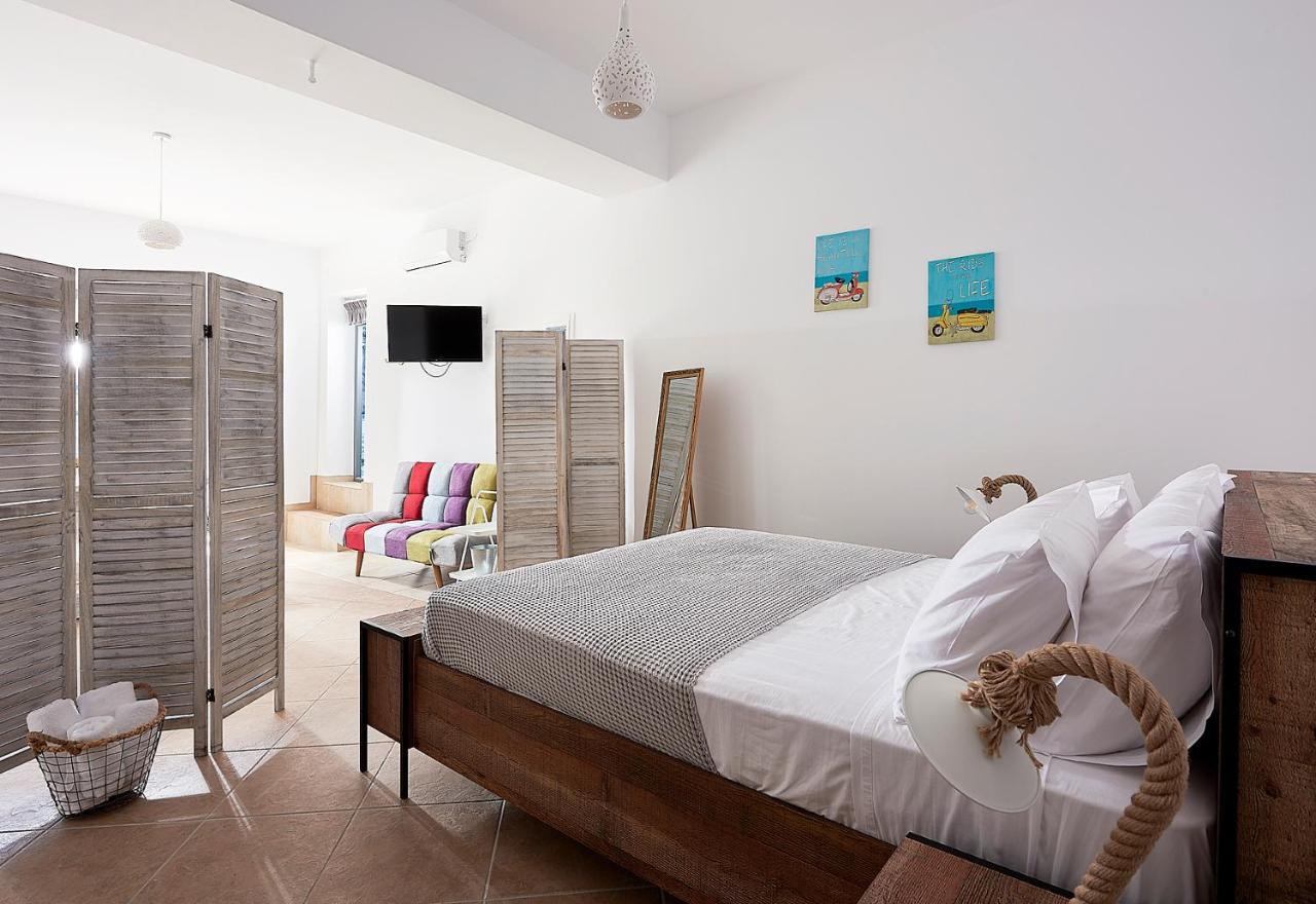 Miramare Luxury Apartments Firopotamos Exterior photo
